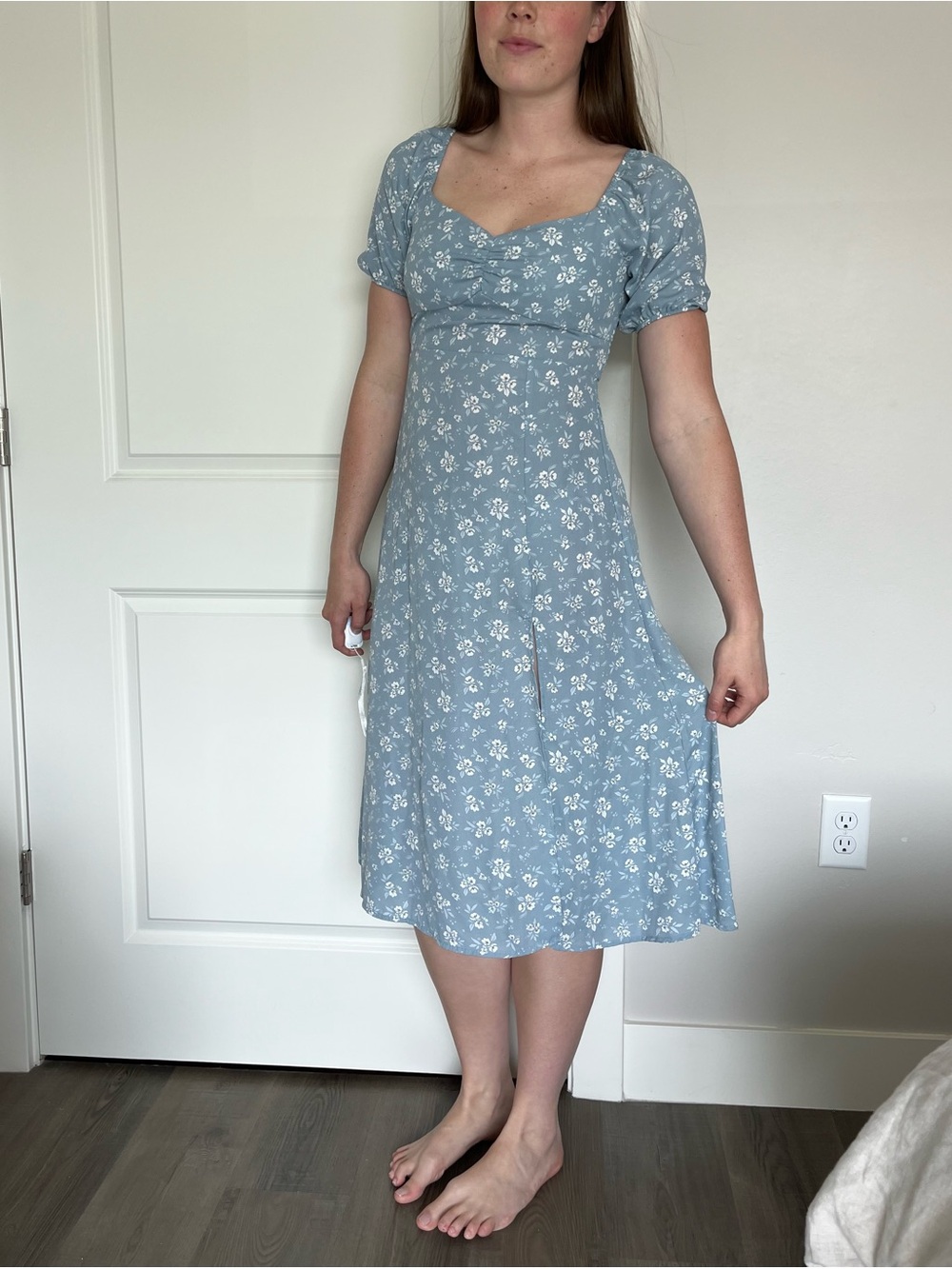 Blue Floral Sweetheart Midi Dress with Puff Sleeves
